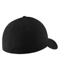 Load image into Gallery viewer, Innisfil Cardinals New Era 39THIRTY Stretchfit Cap - Black
