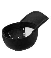 Load image into Gallery viewer, Innisfil Cardinals New Era 39THIRTY Stretchfit Cap - Black
